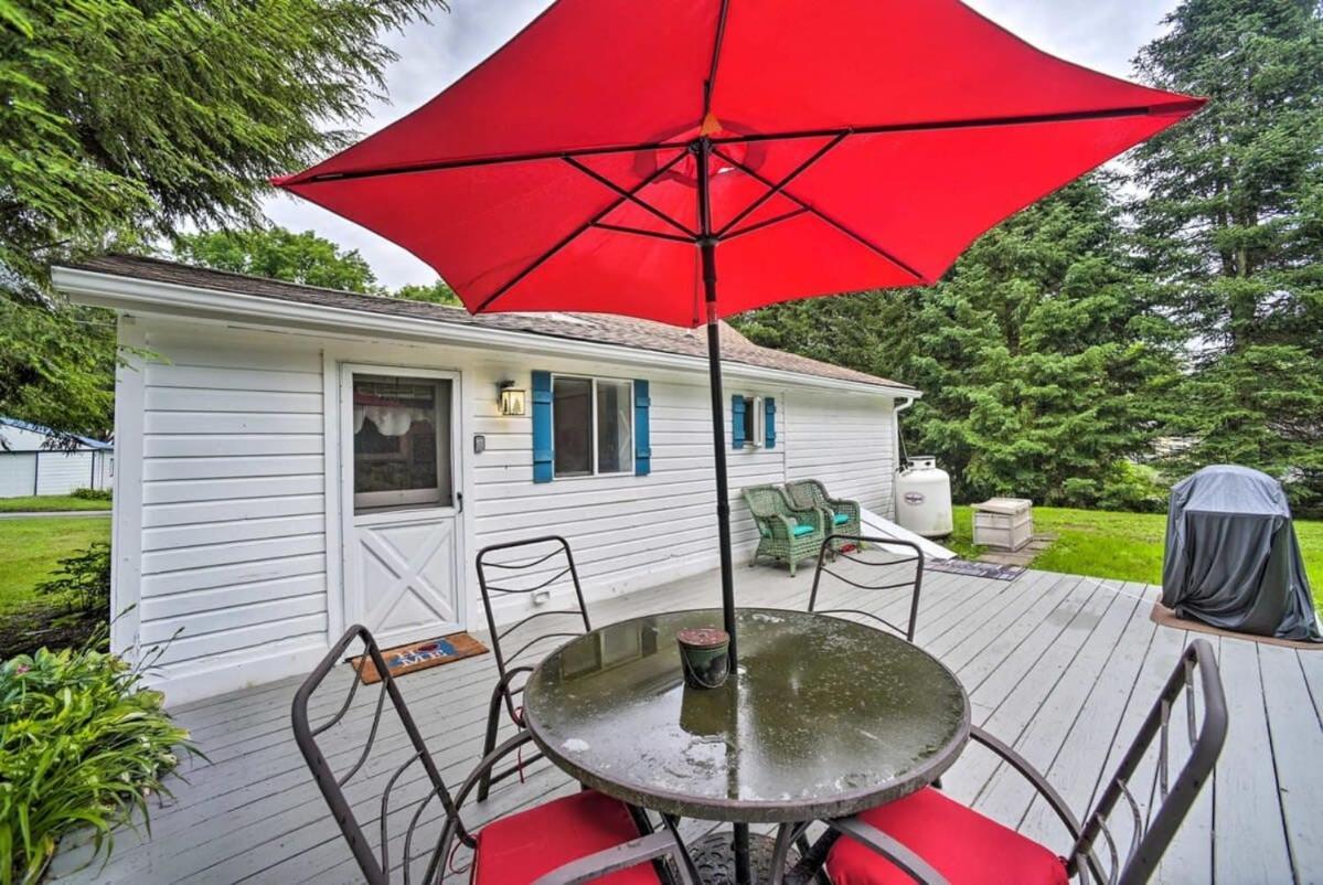 Cozy Milford Cottage On Half Acre W Deck & Grill Εξωτερικό φωτογραφία